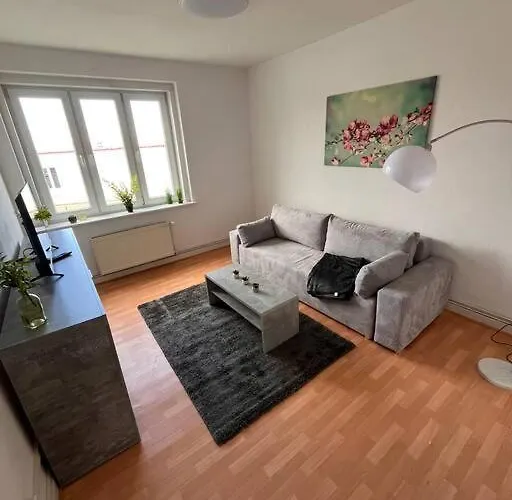 Tolle 2 Zimmer Wohnung Mit Schlafcouch